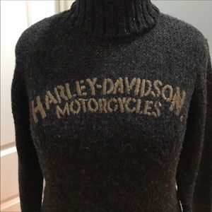 Harley turtleneck gray sweater